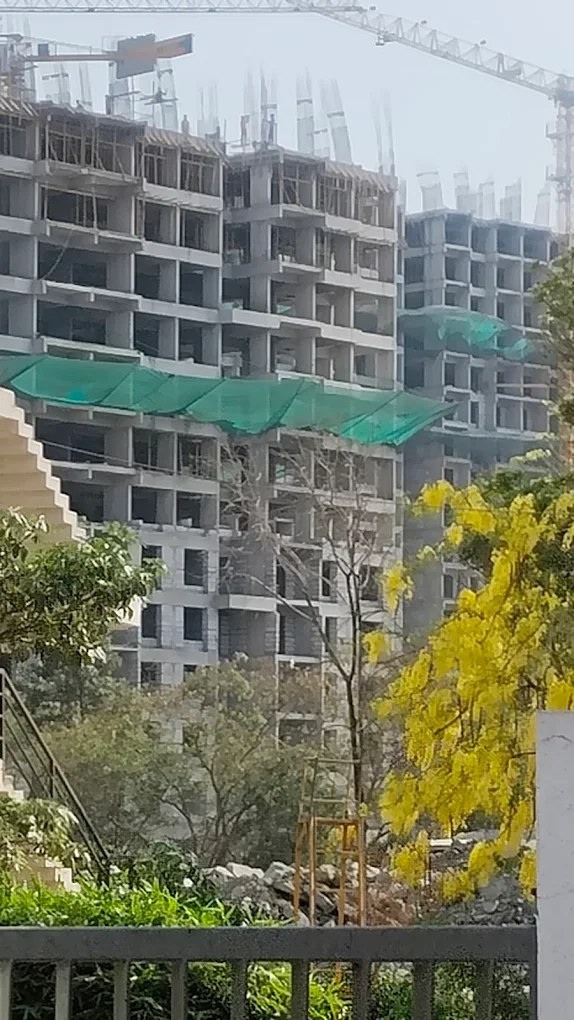 Kohinoor Famville gallery image 1